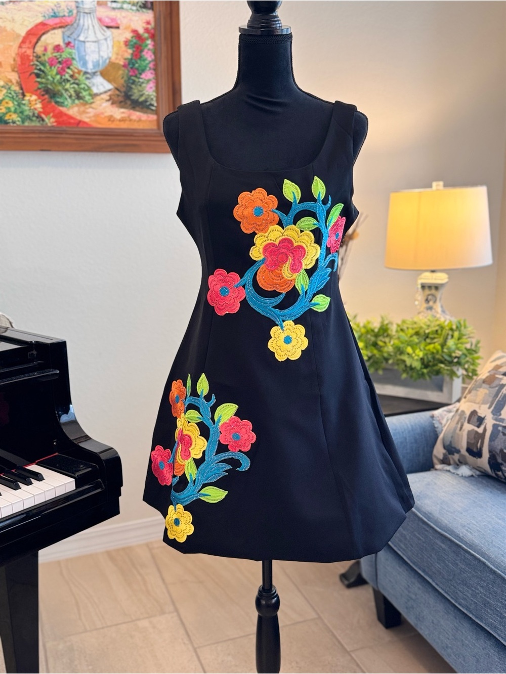 Black Floral Appliqué Sleeveless Dress
